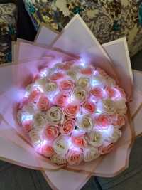 Buchet floral cu luminite
