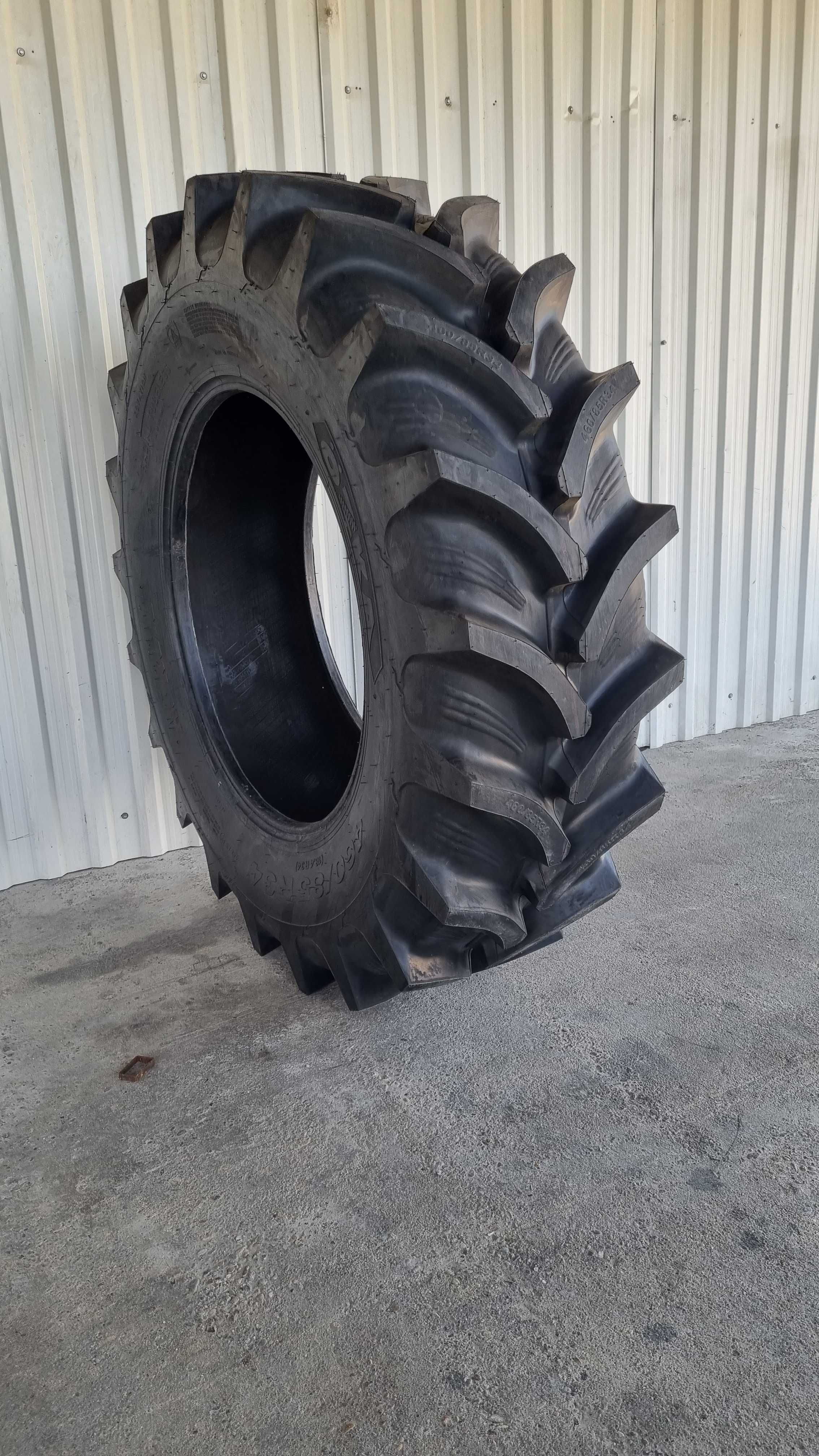 Cauciucuri tractor Ozka 460/85 R34 Noi anvelope Radiale 18.4 R34