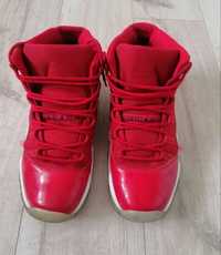 Adidași Jordan 11 Rouge