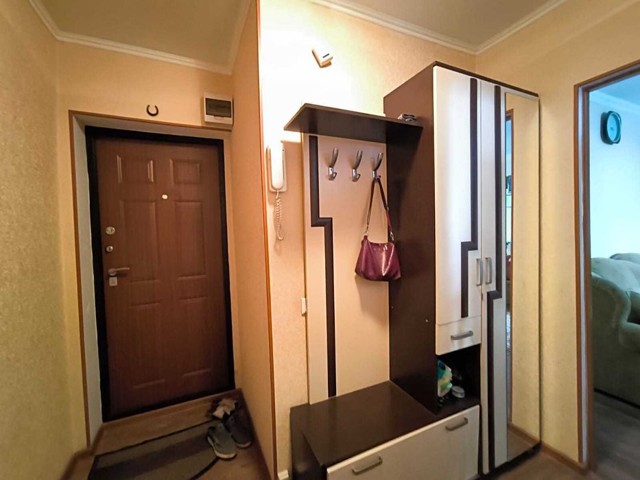 Продам 2комн кв в районе универа Жубанова