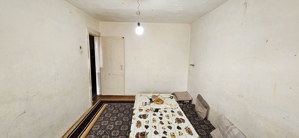 Srochna 3-mavze 20 dom 3 xonali kvartira sotiladi