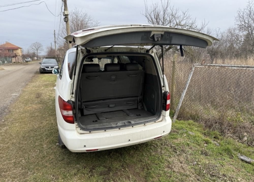 Ssangyong Rodius