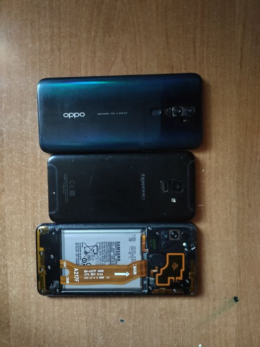 ОБЩАЯ ЦЕНА 10000 Телефоны на запчасти все работает только нужно постав