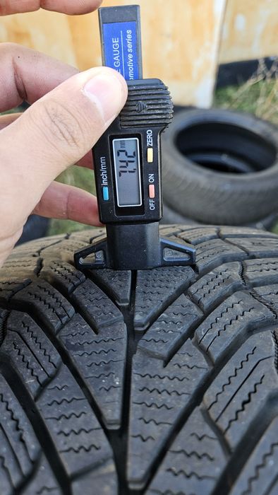 4бр гуми 225 40 18 дот 22 кумхо