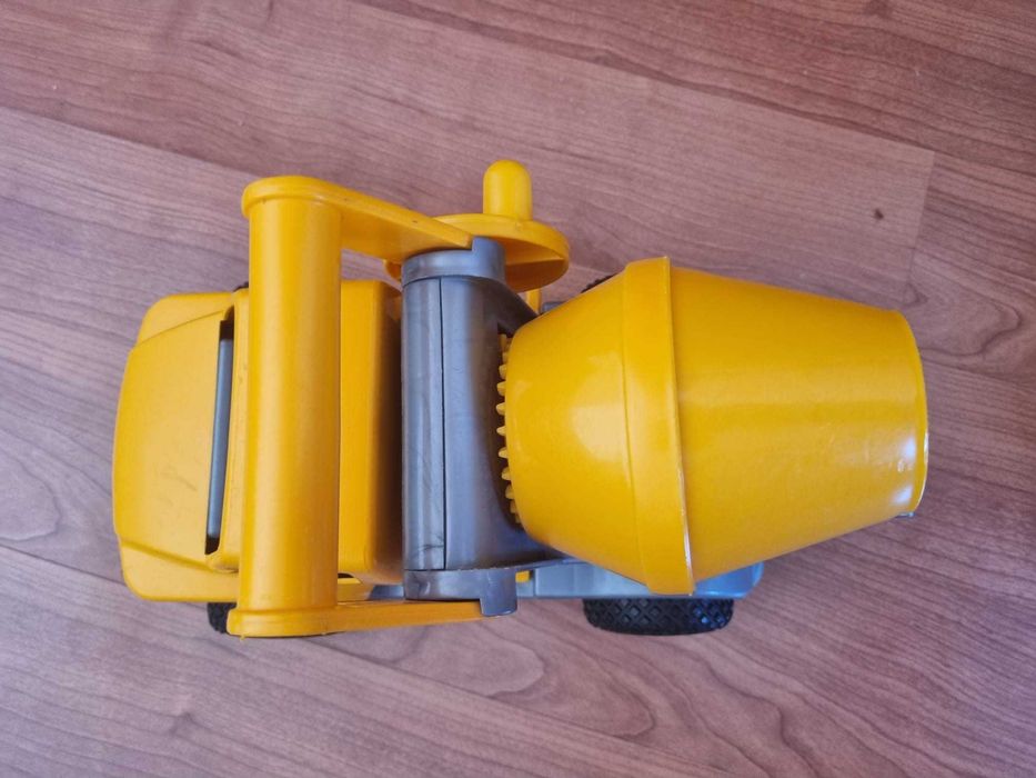 Multe tipuri de masinute