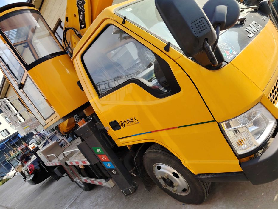 Автовышка/Автокран