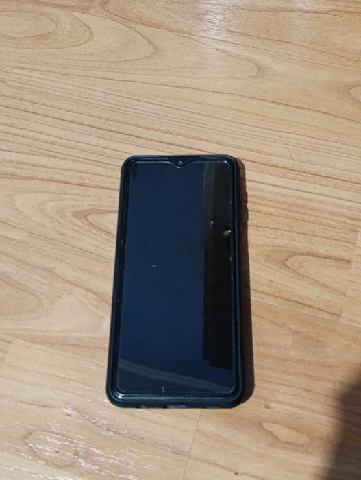 Продам SAMSUNG galaxy A12