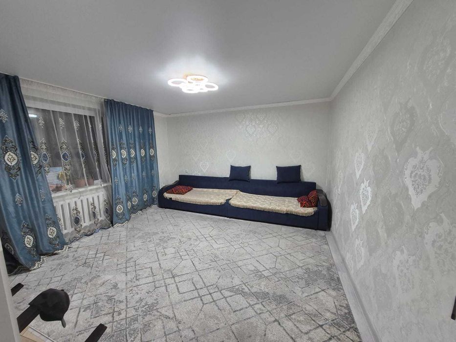 3-х комн. 9 мкр. 8 этаж/10 Частично мебель. ЛИФТ. Рядом Поликлиника№ 4