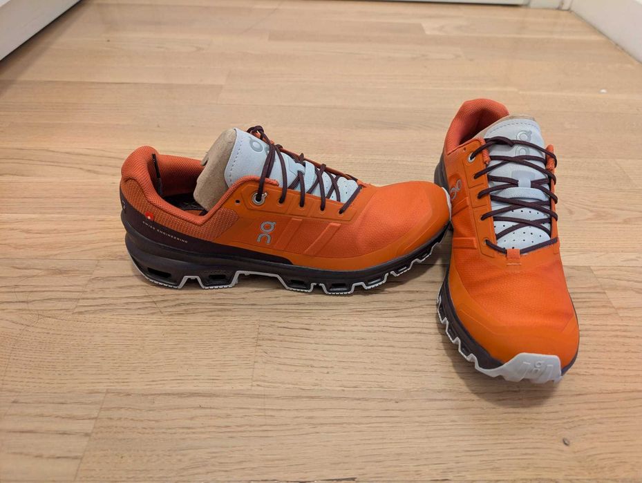 On Cloud Cloudventure - incaltari alergare munte