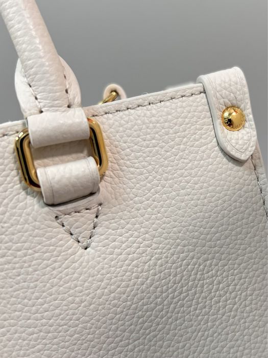 Geanta Louis Vuitton Lock&Go