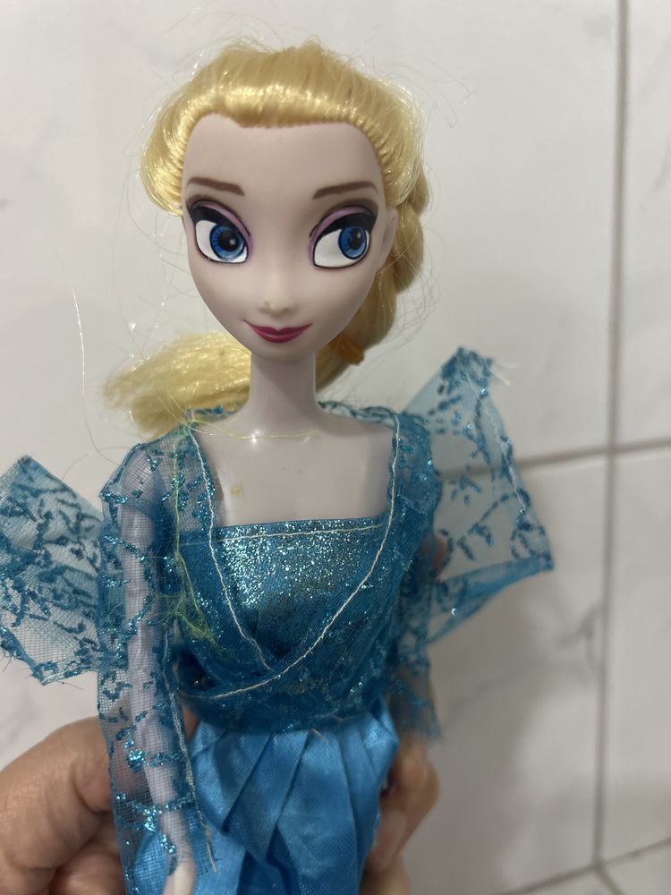 Кукла Елза в синьо