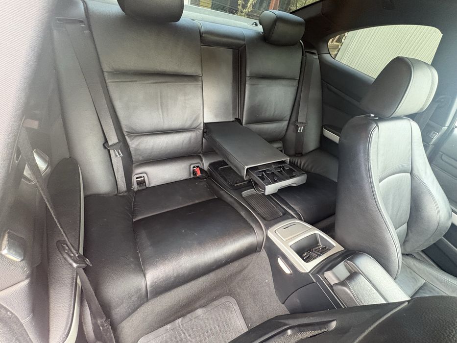 Dezmembrez E92 M Pachet 325d M57TU2