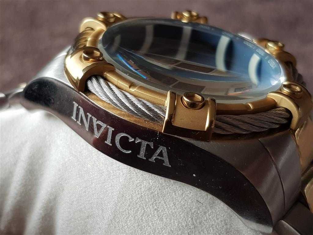 Мъжки часовник Invicta Bolt 52мм Оригинален Спортен Елегантен Нов