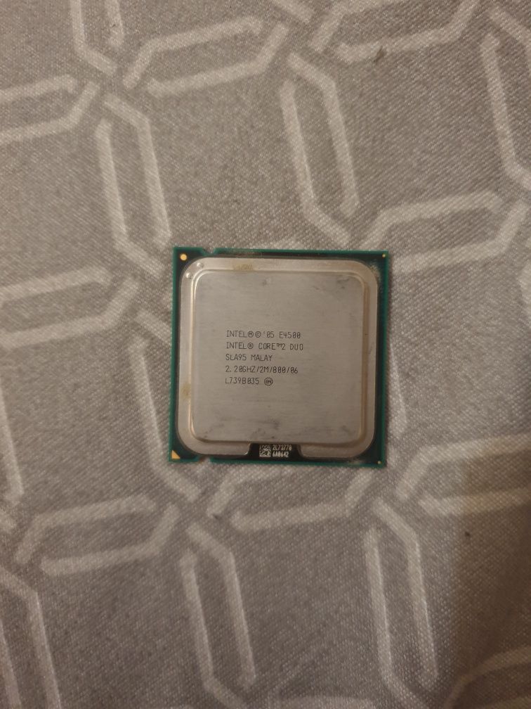 Intel CPU 4500, intel dual core de 2.20 GHZ