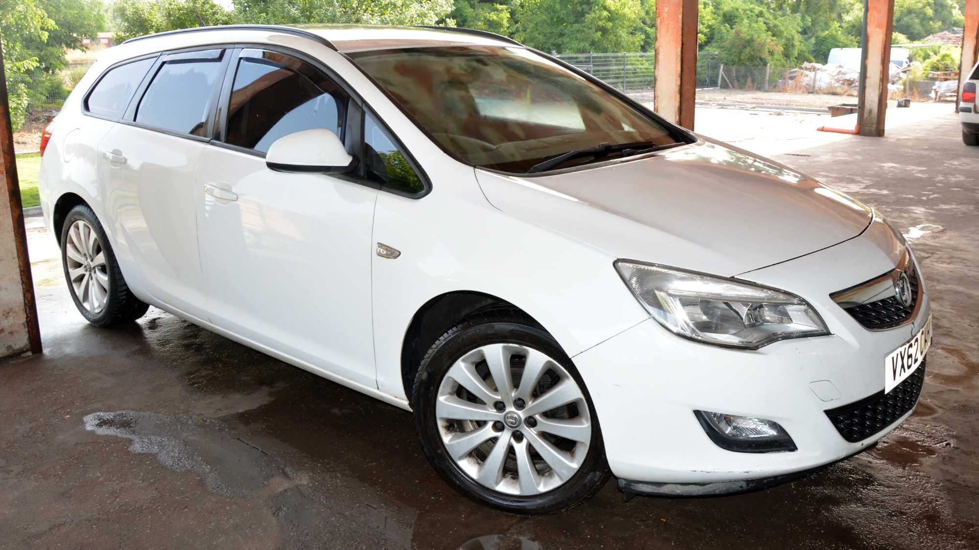 OPEL ASTRA J (2010-2018) НА ЧАСТИ - Цени в описанието