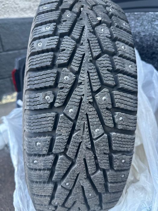 Шины зимние  комплект 4 штуки Cordiant  195/ 55 R16