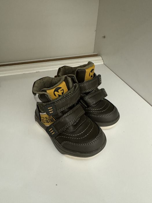 Детские ботинки 20 размер