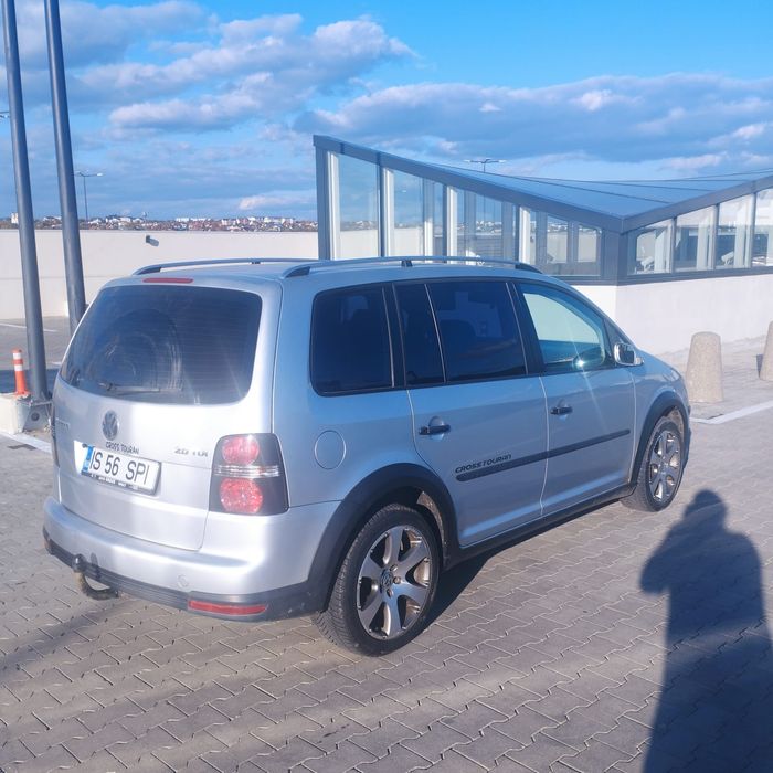 Touran Cross 2.0 TDI, proprietar