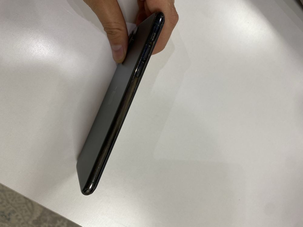 iphone 11 Proiya b Max  ra