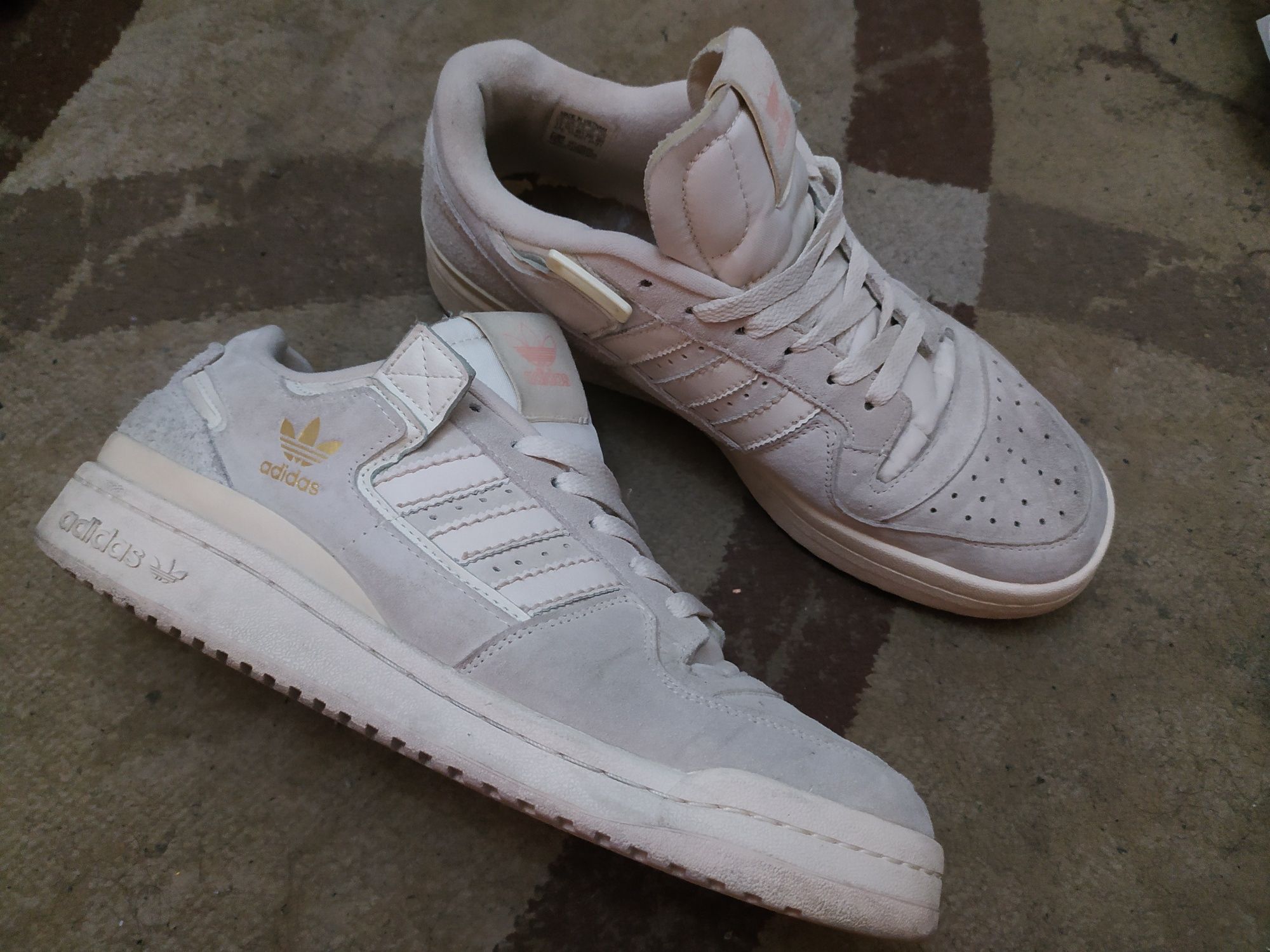 Krasofka Adidas Capsula