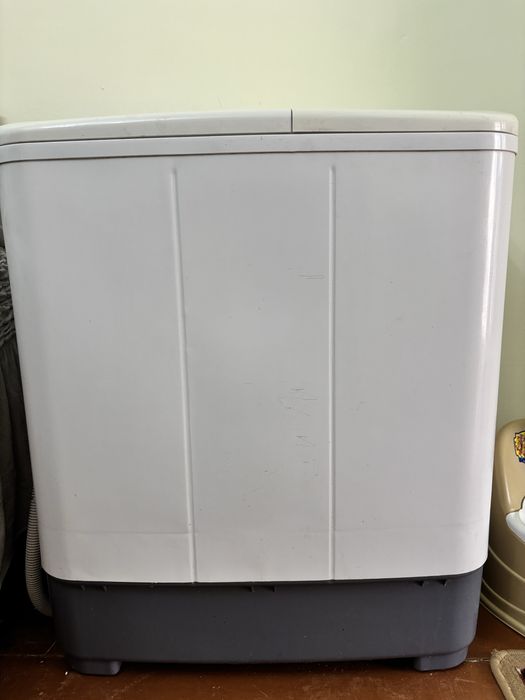 Продается Стиральная машина полуавтомат