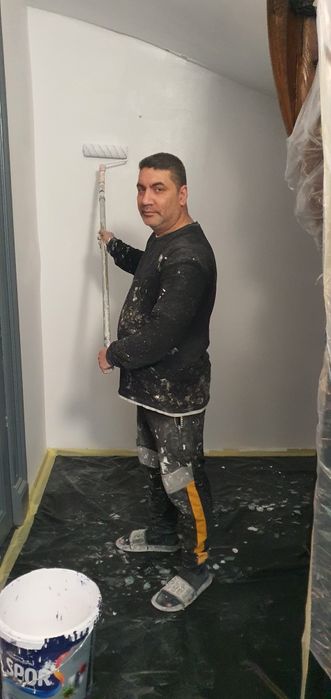 Zugrav, faiantar, electrician.