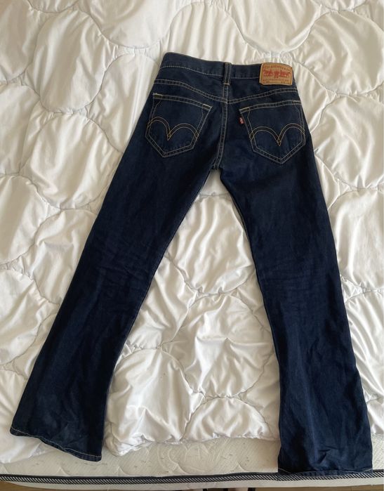 Blugi Levis W30 L34 2 + 1 Gratis