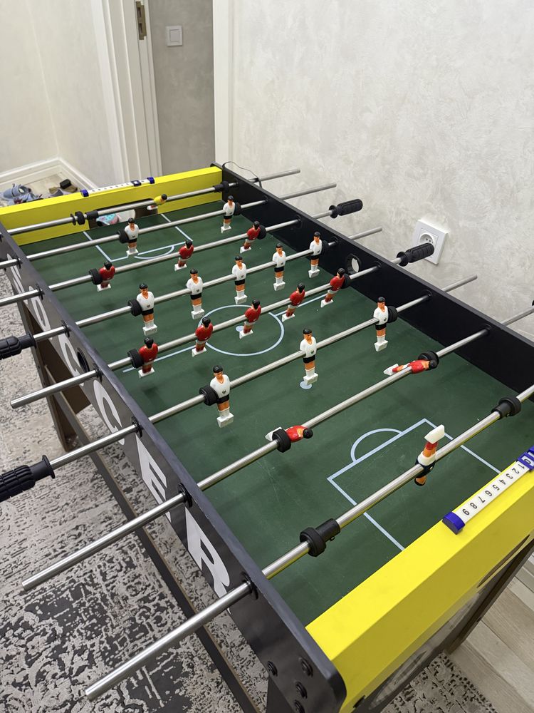 Nastolniy  Futbol igra