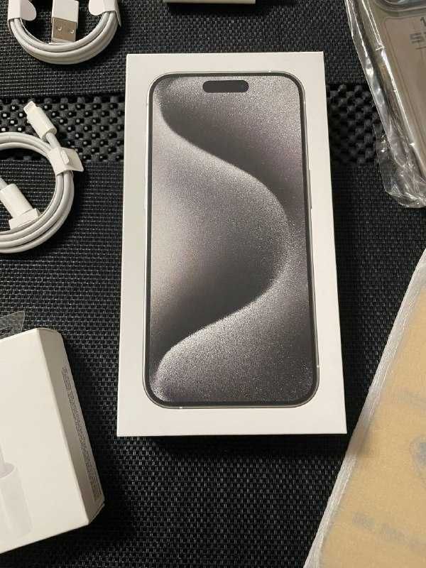 Айфон iPhone XR в корпусе 15 Pro (14 pro) (13 pro)