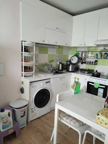 Продава се Двустаен апартамент в Бургас, Център - 72 кв.м за 1888 €/кв.м - Снимка #2