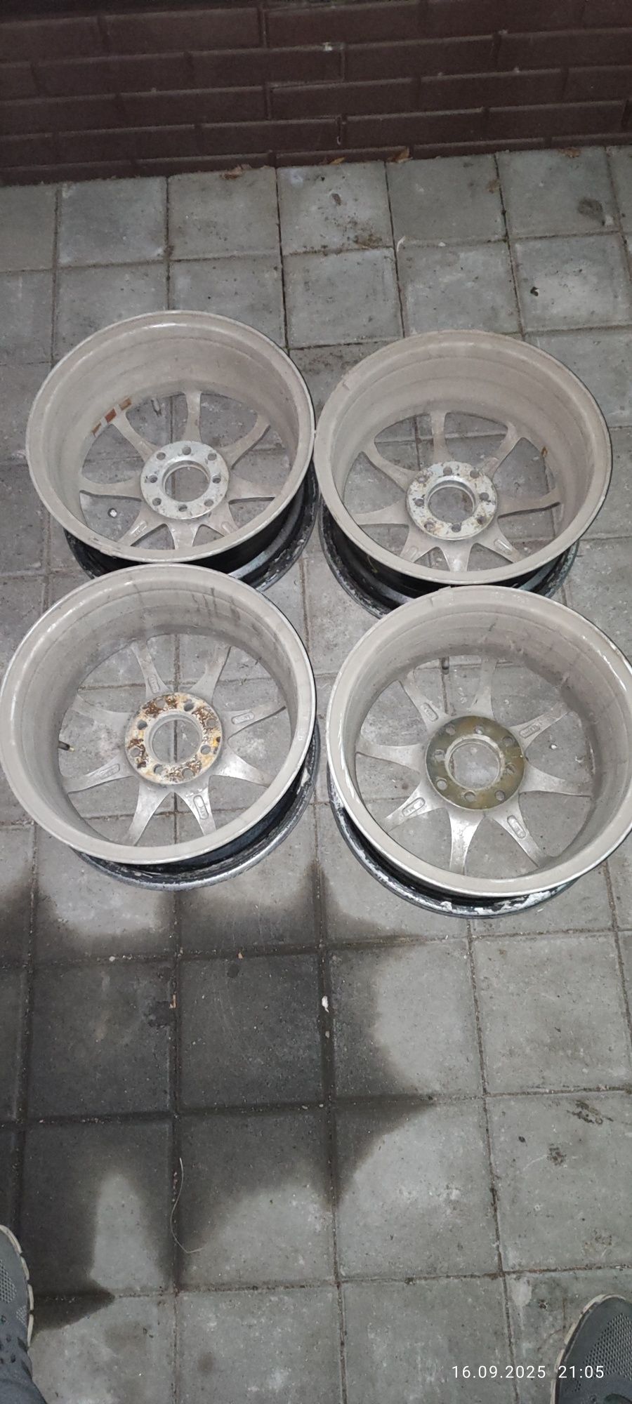 Легкосплавные диски r15 4*114,3