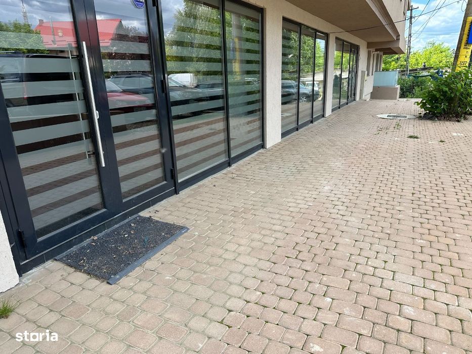 Spatiu Comercial 98 mp + terasa 113 mp Zamca Bloc Nou