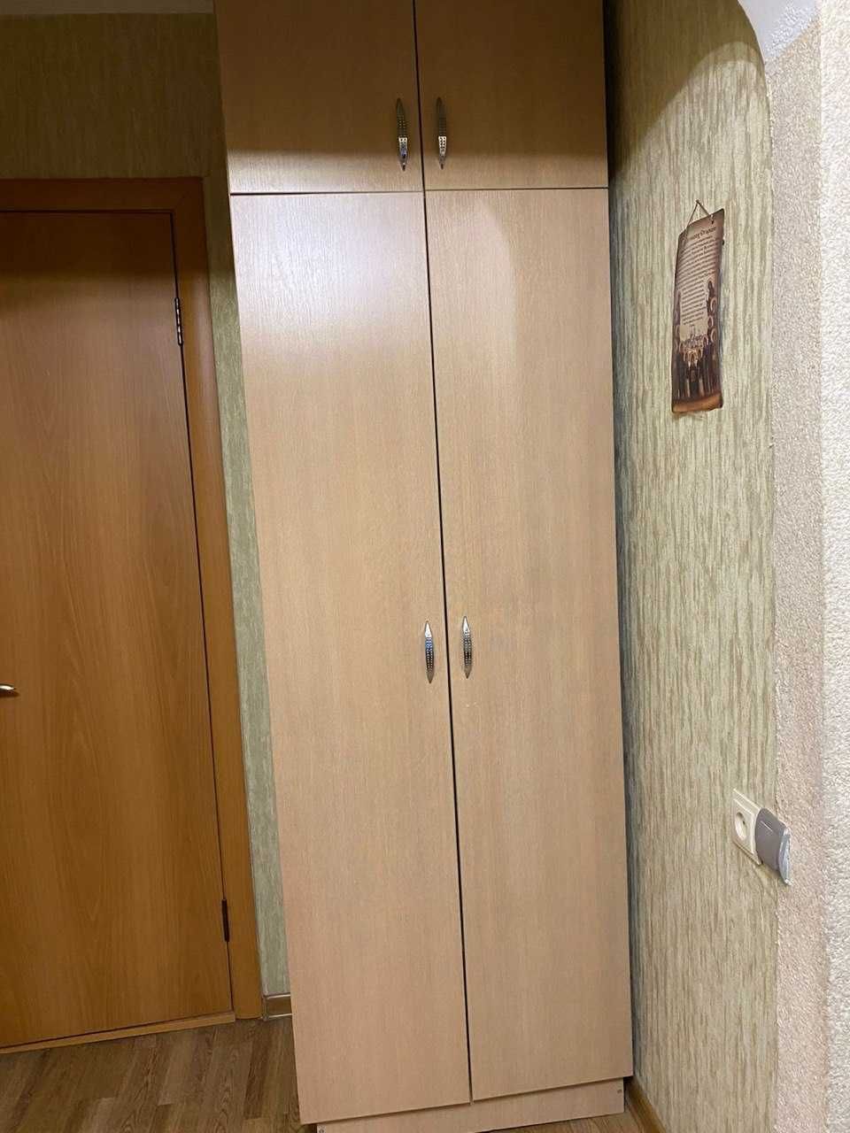 Шкаф для прихожей