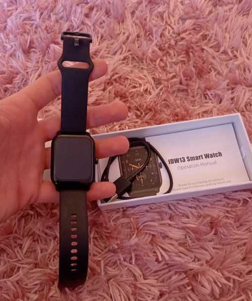 Чисто нов смарт часовник SMART WATCH IDW13
