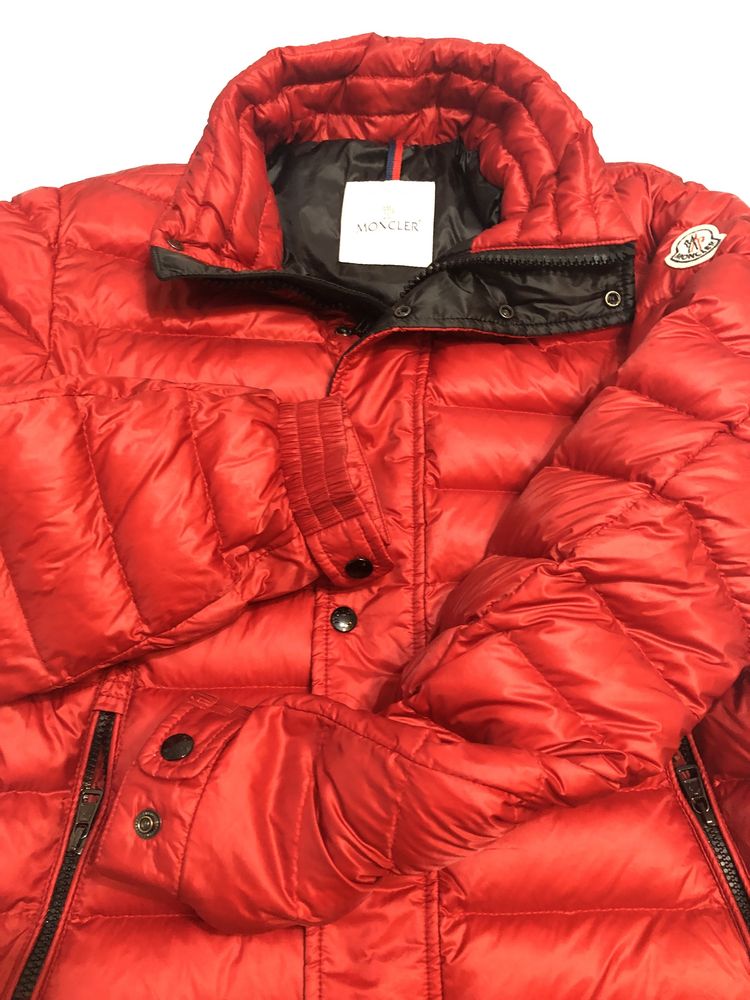 MONCLER  яке унисекс