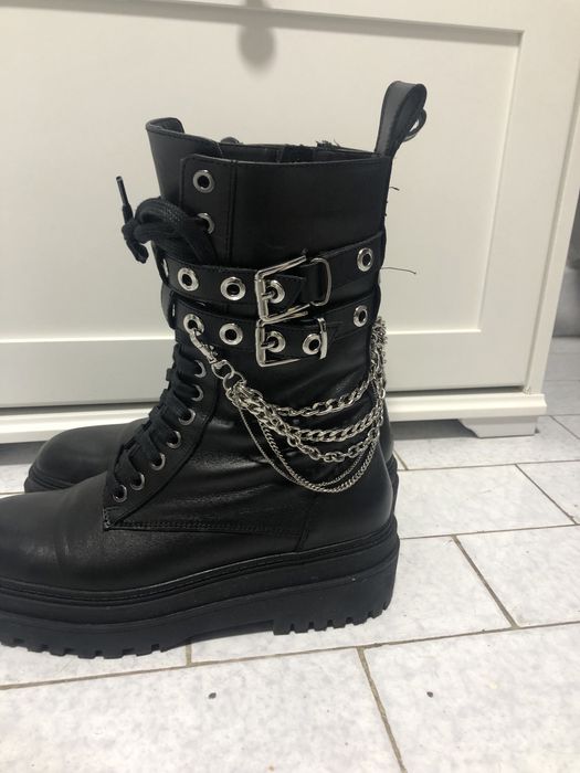 Ghete joase din piele cu siret