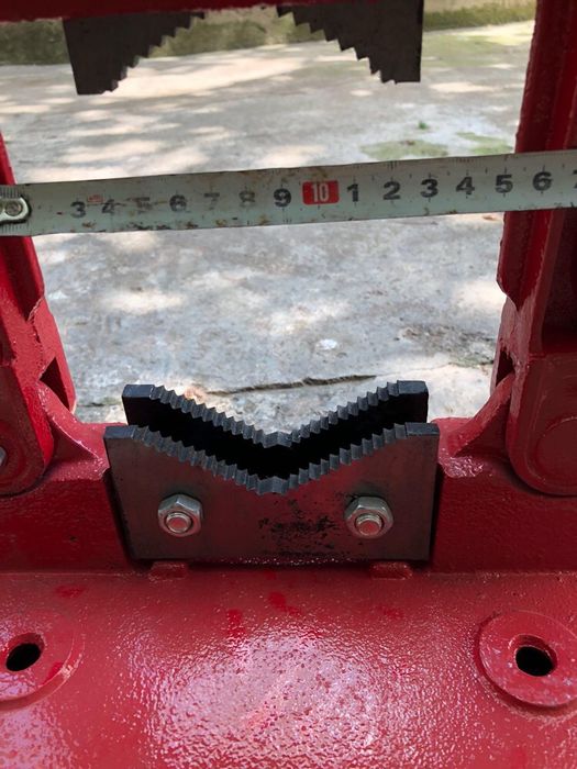 Menghina pentru țeava 4”toli