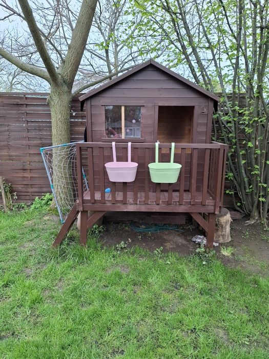 Casuta copii din lemn