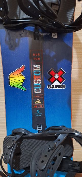 Placa snowboard 130cm burton Chanel costom-legaturi noi