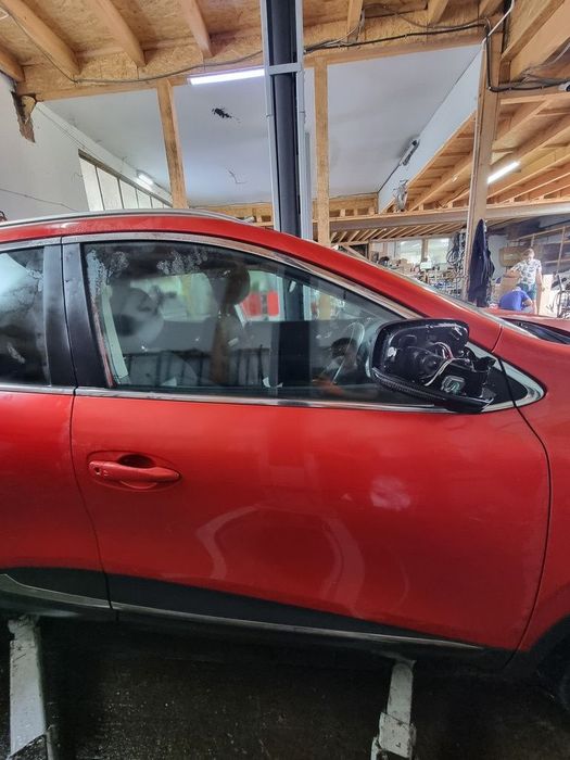 Usa Dreapta Fata Renault Kadjar 2015 - 2018 SUV 4 Usi FLAME RED PEARL NNP (1317)