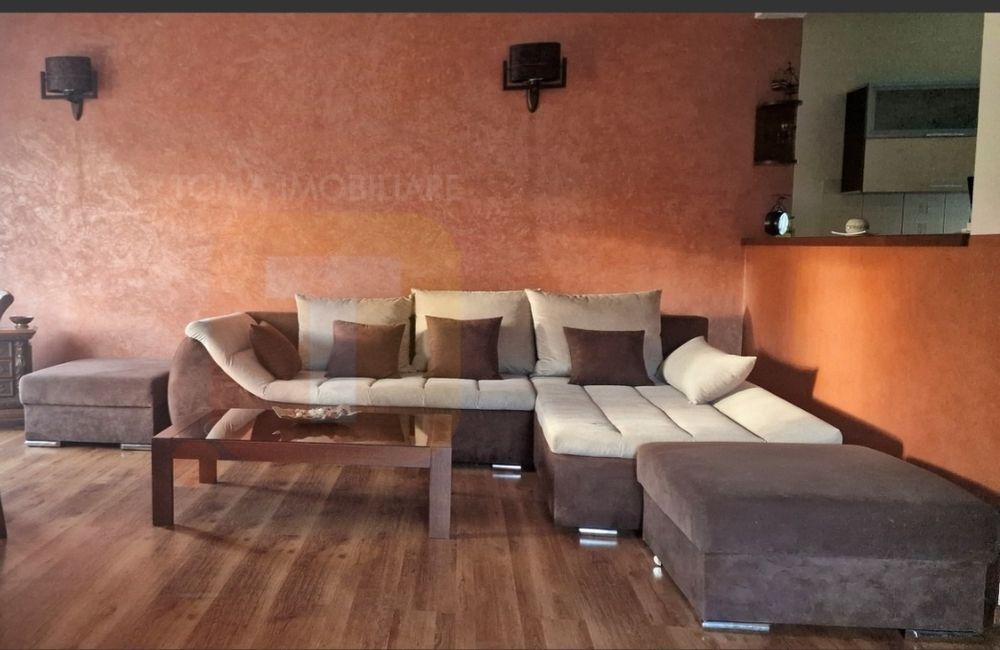 Coltar/canapea cu 2 cuburi