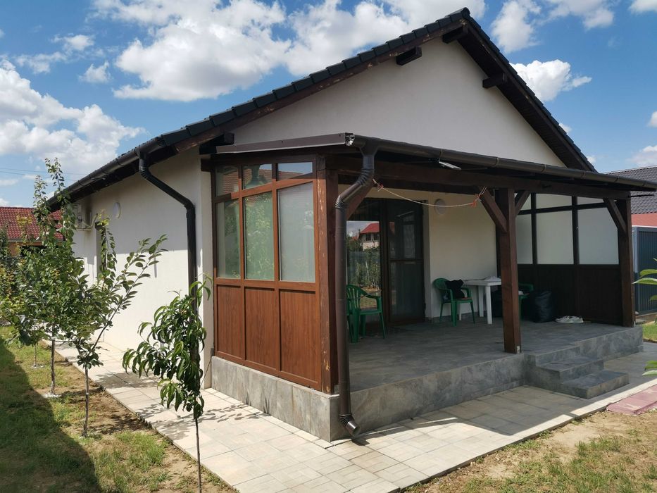 Casă modernă, eficientă energetic