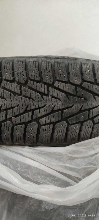 Nokian Nordman 7 SUV (шипованная).