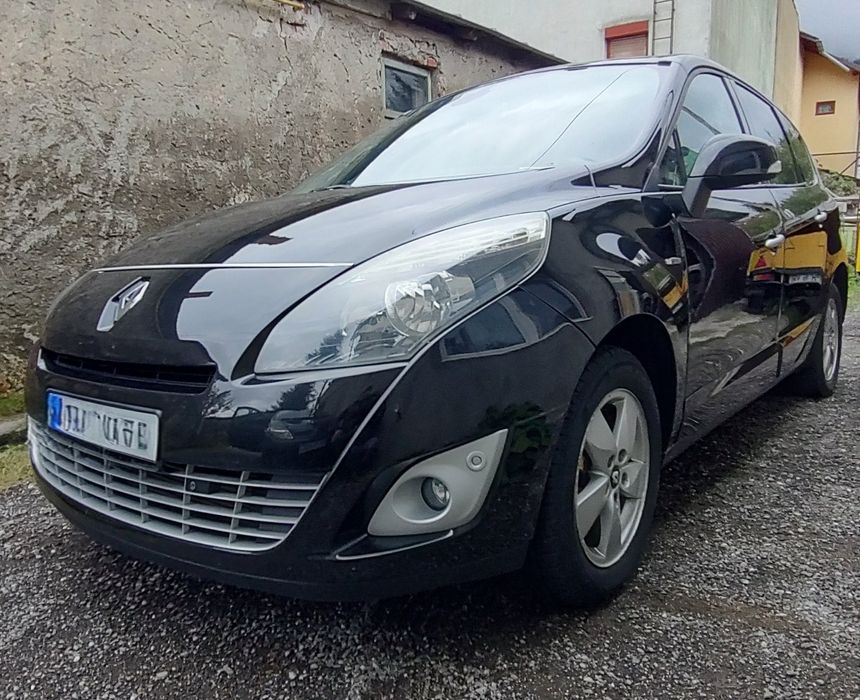 Vând Renault Grand Scenic 3 ,7 locuri, 1.5 dci, 2010