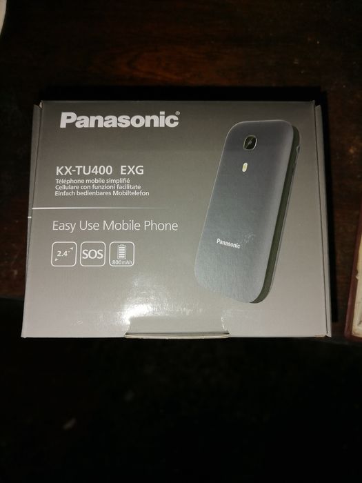 Телефон Panasonic чисто нови