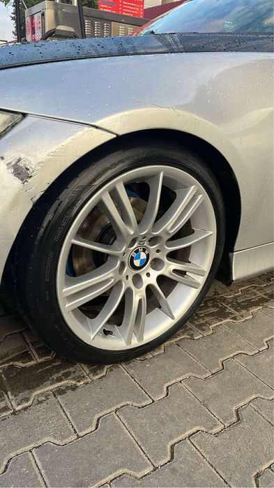 Roti bmw r18 in doua dimensiuni