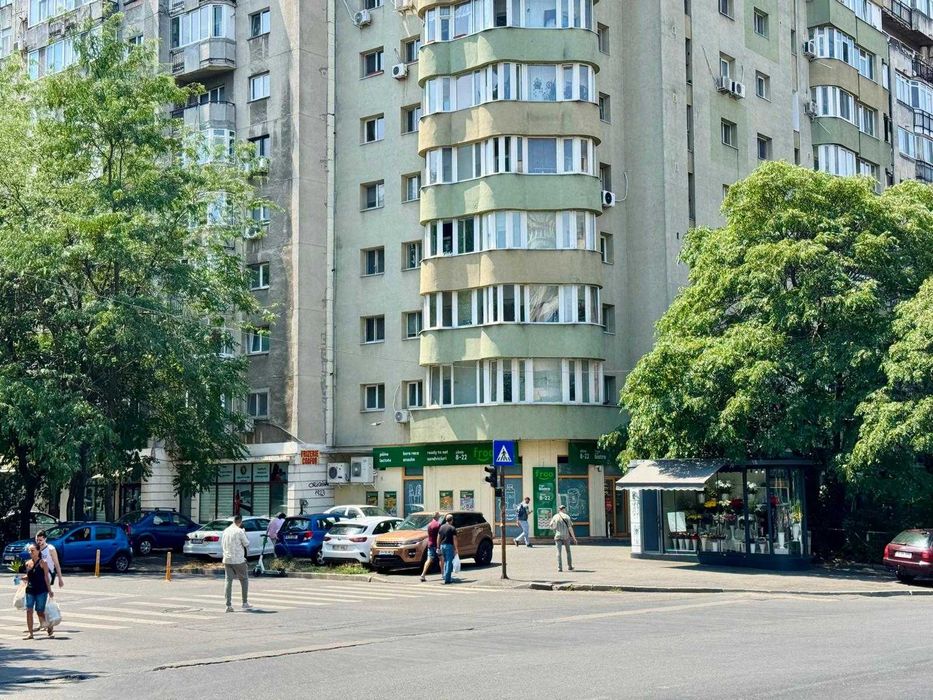 Spatiu comercial 100 mp de vanzare – Crangasi, chirias stabil