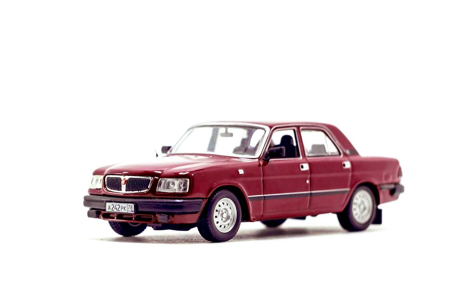 ГАЗ-3110 от фирмы IST models, масштаб 1:43, коллекционая модель.