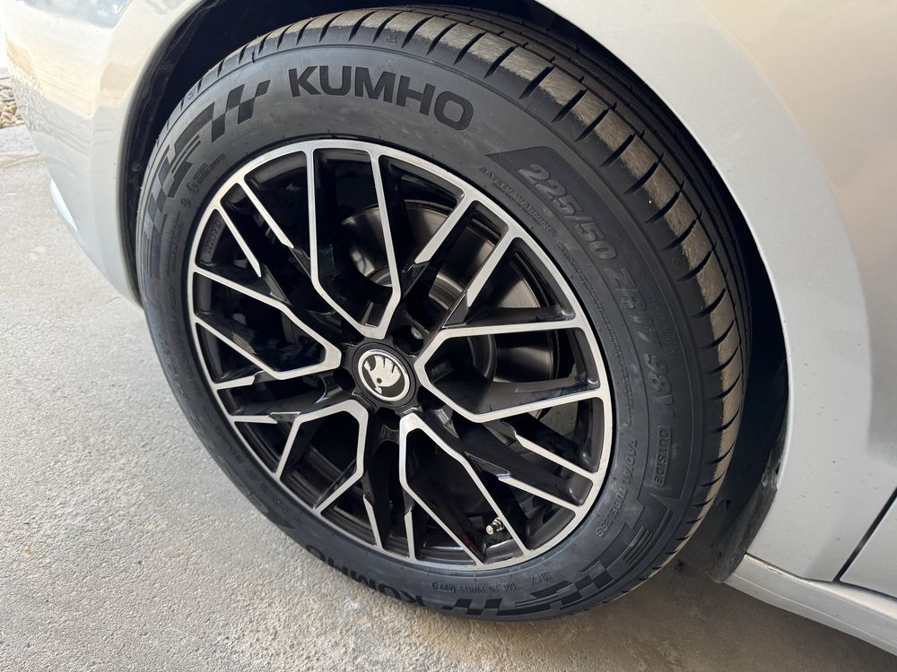 Джанти като нови 17ки (17”) 5x112 Carmani(Skoda,VW,Audi VAG)+Гуми