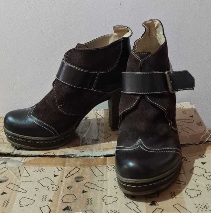 Botine, ghete din piele naturala